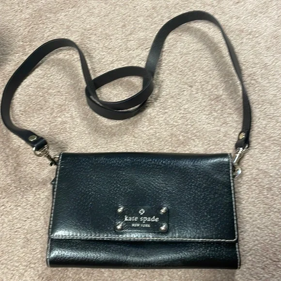 Kate Spade cross body wallet - Picture 1 of 2
